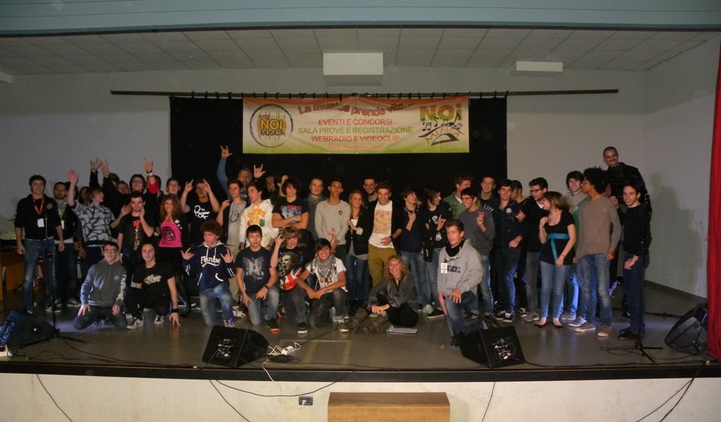 Band e staff concorso rock Noi Musica 2012 Band e staff concorso rock Noi Musica 2012