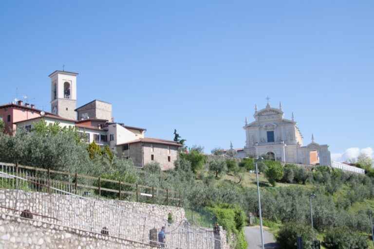 Al Lucone scoperta una tavoletta enigmatica