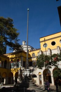 Vittoriale bandiera Pilo-1