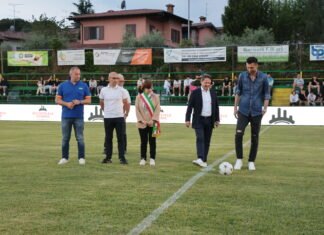 Calcio di inizio 43 torneo di Polpenazze