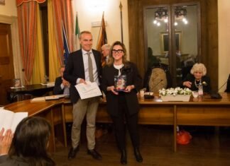 Poesia dialettale veronese: ecco i premiati del concorso Valeggio futura 2023 A premiare il sindaco Gardoni