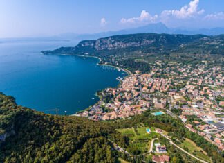Approvati bilanci e presentata la nuova direttrice: Daiana Cominotti guida la DMO del Garda Lombardia verso il “buon turismo” DJI 0206