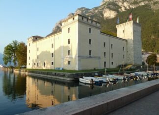 MusicaRivaFestival: 40 anni di eccellenza musicale sul Garda Rocca RivadelGarda PH M.Comper