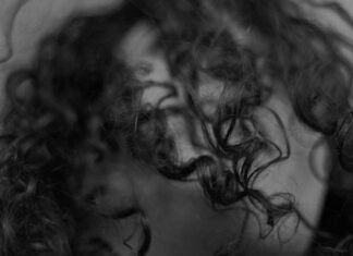 Come usare un ferro arricciacapelli Capelli