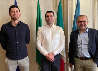 Potenziamento Ferroviario Brescia-Verona: Incontro in Provincia e Nuove Prospettive per il Garda Incontro in Provincia per servizio ferroviario copia.jpeg