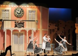L’Operetta “Al Cavallino Bianco” Incanta il Teatro Sociale di Castiglione delle Stiviere Al Cavallino Bianco