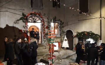 Mercatino di Natale Cimego: Magia Medievale e Streghe nella Valle del Chiese