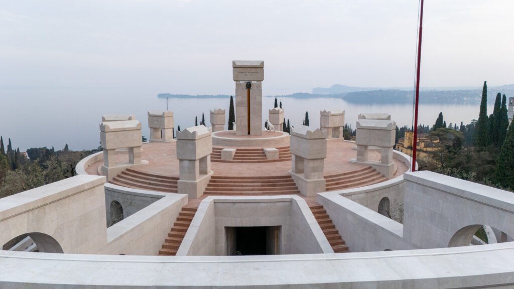 Mausoleo foto di Davide Mombelli 20260313 12973