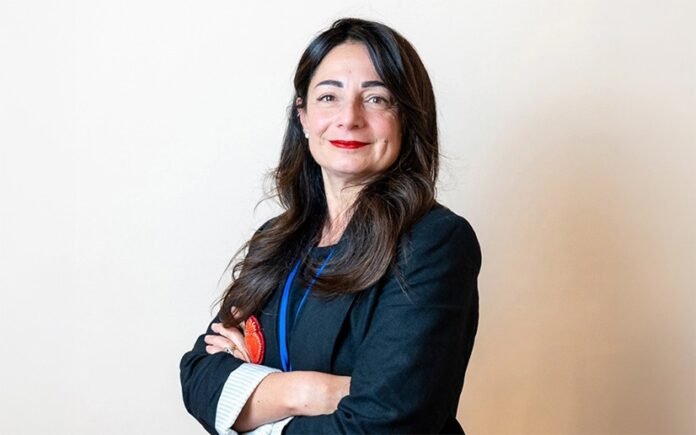 Marisole Bannò relatrice alla conferenza su donne e stereotipi a Sirmione.