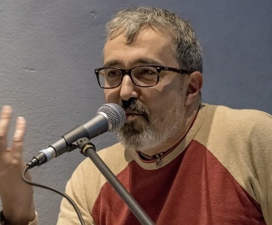 Montichiari, Alan Zamboni presenta il romanzo giallo “L’atomo sfuggente” al Museo Lechi Alan Zamboni presenta il romanzo giallo "L'atomo sfuggente" a Montichiari.