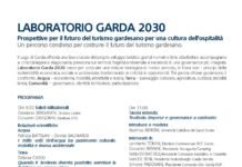 Locandina evento Laboratorio Garda 2030 sul turismo sostenibile a Lazise.