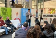 Presentatore e organizzatore alla premiazione Prima Penna al Centro La GrandeMela