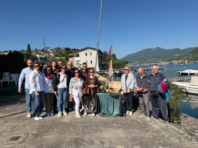 Operatori sanitari e organizzatori ASST Garda alla Settimana Mondiale Vaccinazioni Portese