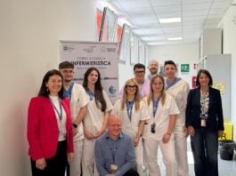 Studenti e docenti al primo Open Afternoon del corso di Infermieristica a Desenzano del Garda