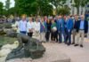 Autorità e cittadini durante l'inaugurazione della passeggiata lago Desenzano