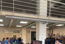 Centrale UNICA di Continuità Assistenziale attiva in tutta Brescia Operatori della centrale assistenza Brescia al lavoro nelle postazioni telefoniche