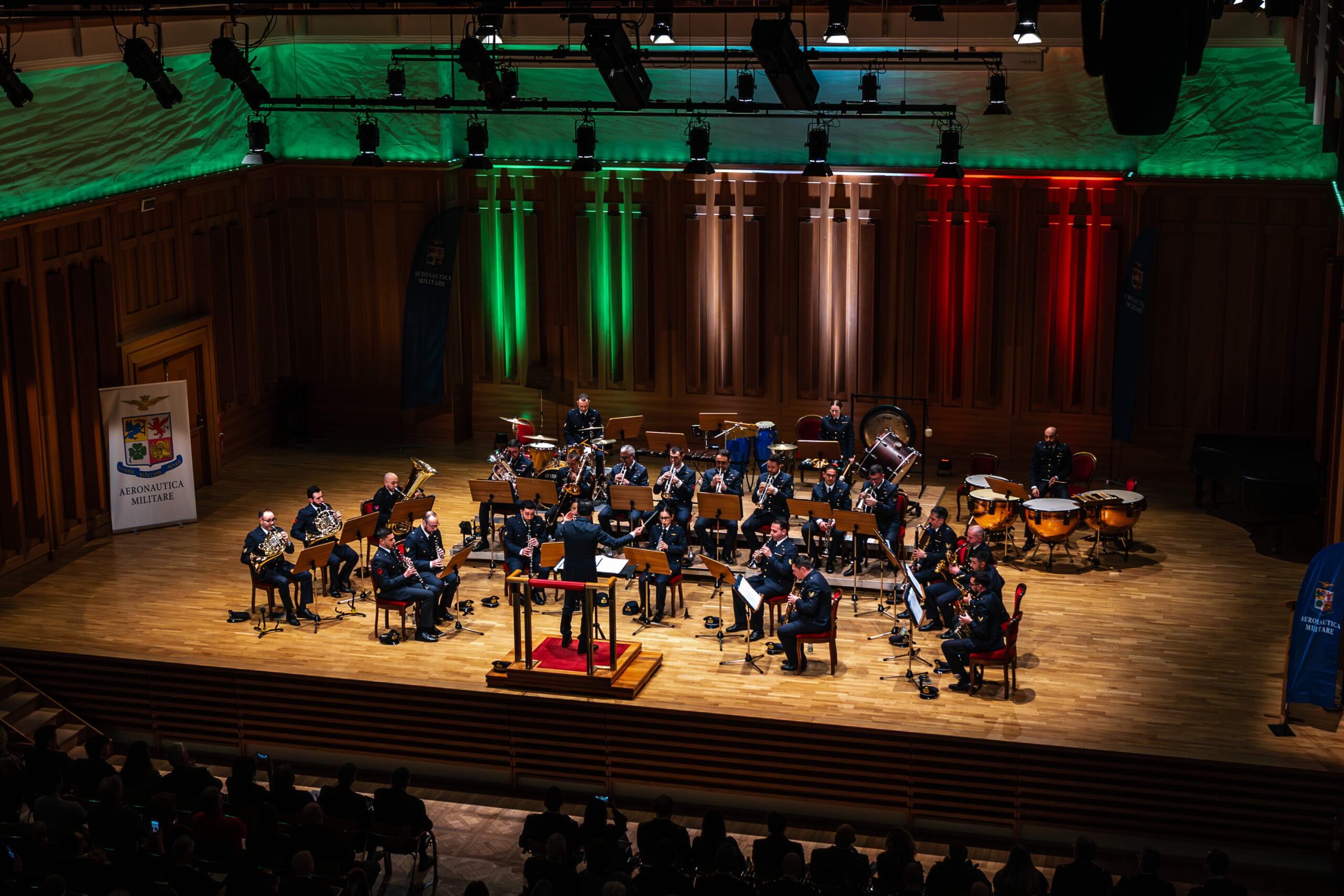 Vittoriale, AvaDa 2.0 e carteggio inedito di d’Annunzio 1 Concerto dell'Aeronautica Militare con luci tricolore al Vittoriale.