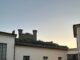 Presentazione romanzo Montichiari nel cortile della Biblioteca comunale.