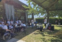 Il coro D’AltroCanto di Anffas Desenzano sul palco di ExpoAid 2026 Coro Anffas