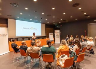 Partecipanti a una sessione di formazione Cigierre Academy