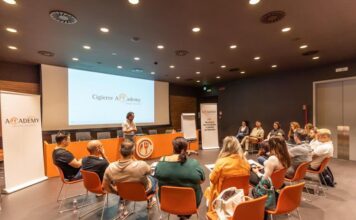 Partecipanti a una sessione di formazione Cigierre Academy