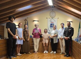 consegna borse studio 2