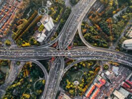 Gestione intelligente della mobilità aziendale: come ridurre costi e aumentare l’efficienza operativa denys nevozhai 7nrsvjvalna unsplash