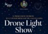 Drone Light Show a Gargnano, spettacolo sul lungolago il 1° agosto Locandina del Drone Light Show di Gargnano