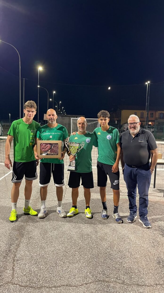 La squadra Peter Pan vincitrice del torneo di calcio tennis a Campagna di Lonato