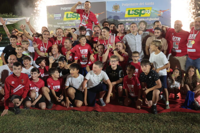 UTR festeggia la vittoria del 46° Torneo di Polpenazze 2026 durante le premiazioni