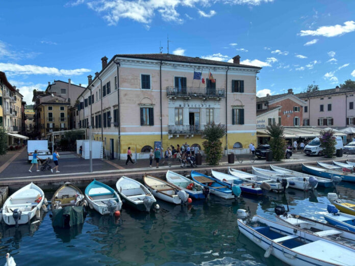 Immagine di Bardolino tende la mano al Vittoriale: «Il recupero sia un progetto del Garda»