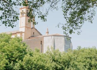 Immagine di Cammino 888, otto donne da Grazie di Curtatone ad Assisi tra arte e spiritualità