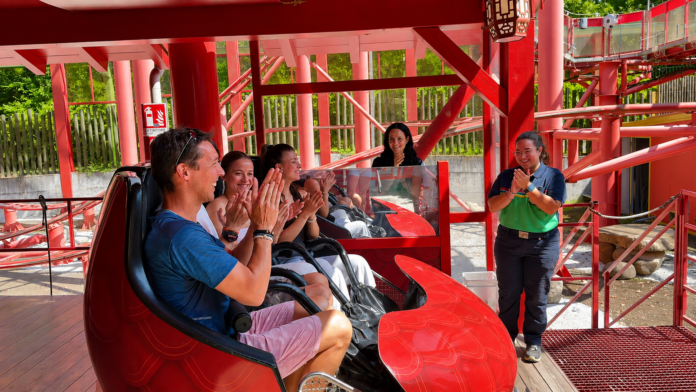 Immagine di Dragon Rush raggiunge 5 milioni di passeggeri: Gardaland celebra il Roller Coaster Day