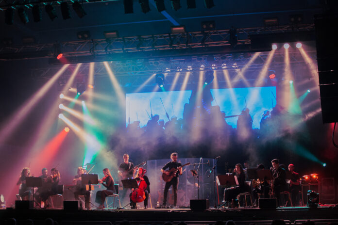 Interstellar Orchestra in concerto