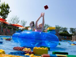 One Piece arriva a LEGOLAND Water Park Gardaland con la statua LEGO di Laboon Immagine di One Piece arriva a LEGOLAND Water Park Gardaland con la statua LEGO di Laboon