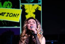 La Virgin Band durante un concerto tributo a Madonna
