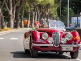Coppa Franco Mazzotti a Sirmione: XVIII edizione della gara di regolarità per auto d'epoca
