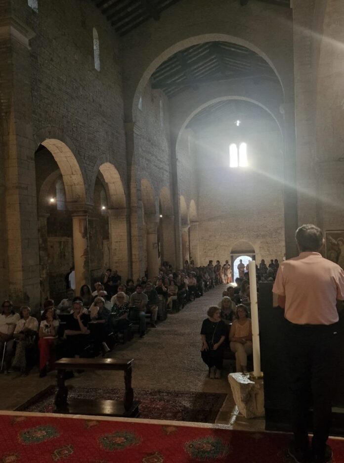 Immagine di Equinozio d'autunno a Montichiari, il fenomeno luminoso torna in Pieve