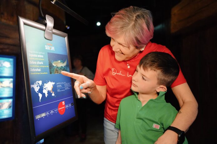 Immagine di Gardaland Festa dei Nonni a Castelnuovo del Garda: il 4 ottobre attività speciali al SEA LIFE Aquarium
