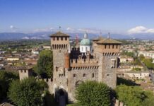 Immagine di Visite eccezionali al Castello Bonoris di Montichiari nel weekend dell'800 Lombardo