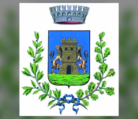 Stemma con torre e leoni tra foglie per evento DIM di Castelnuovo del Garda