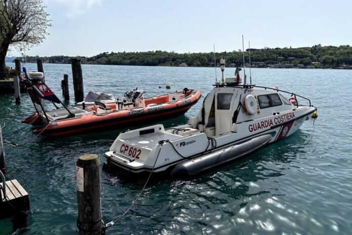 Guardia Costiera sul Garda Due mezzi navali della Guardia Costiera sul lago di Garda
