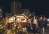 Il mercatino di Natale Di Gusto in Gusto a Riva del Garda, di sera