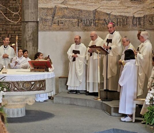 Immagine di Sirmione celebra gli 800 anni di San Francesco tra messa solenne e spettacolo