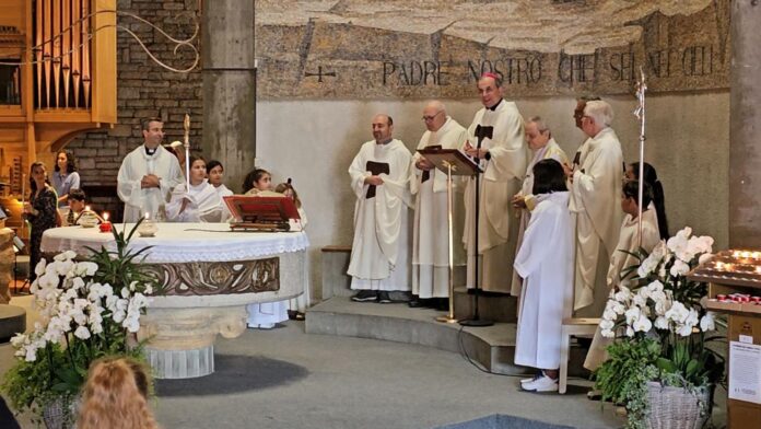 Immagine di Sirmione celebra gli 800 anni di San Francesco tra messa solenne e spettacolo