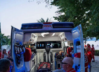 Immagine di Una nuova ambulanza per la Croce Rossa di Bardolino