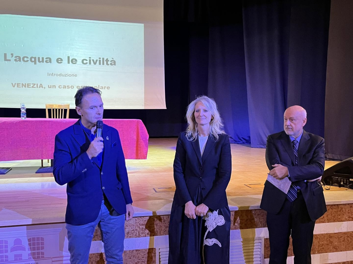 Immagine relativa a XIV Festival Internazionale della Geografia a Bardolino: alberi e foreste al centro
